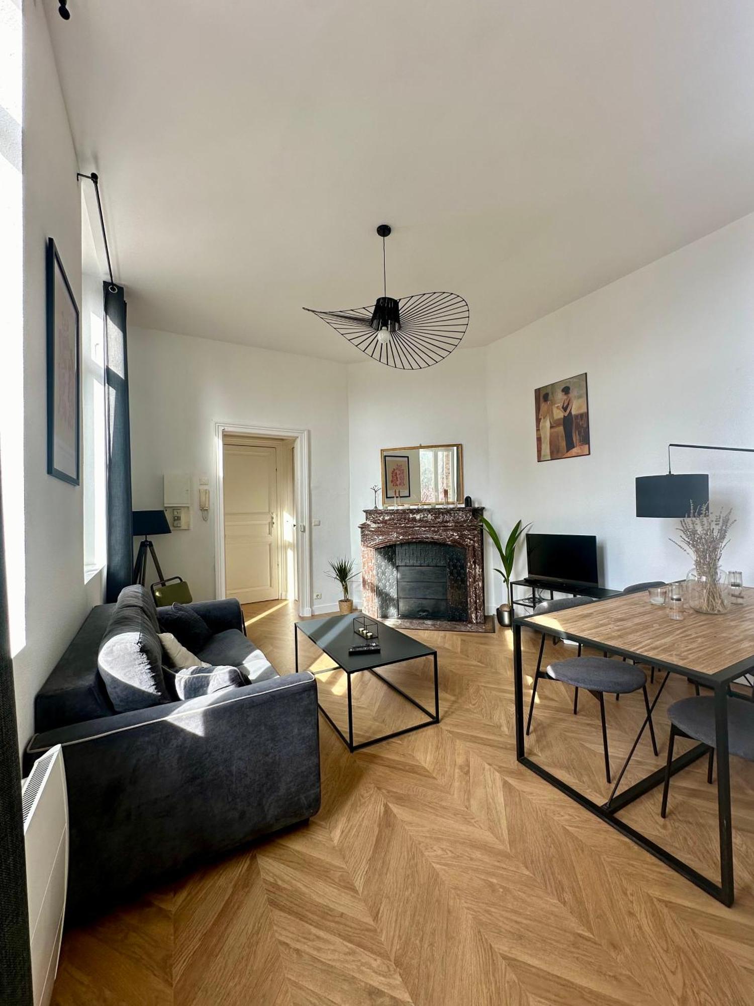 Spacieux Appt Haussmannien Parking Prive Amiens Eksteriør bilde